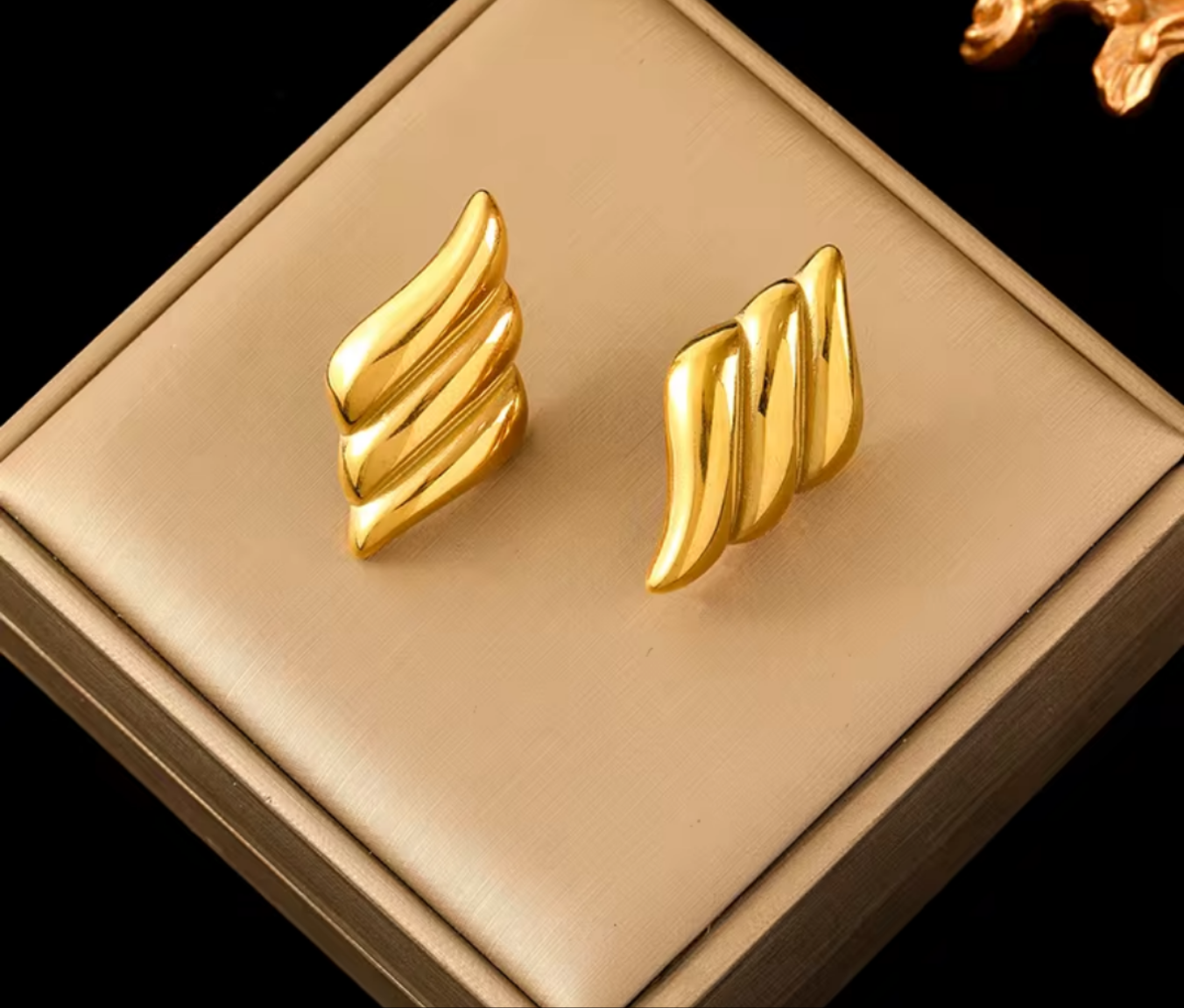 Vintage Earrings Stud