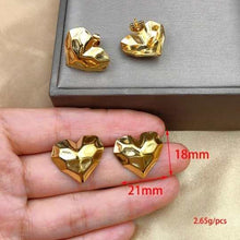 Golden Heart Earings