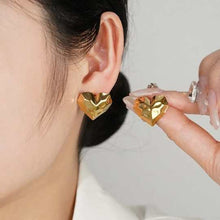 Golden Heart Earings