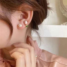 Tulip Pearl Earings